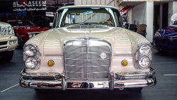 Mercedes-Benz 230 S V6 | 103 hp | 14 alloy wheels