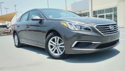 Hyundai Sonata SE - Very Clean Car