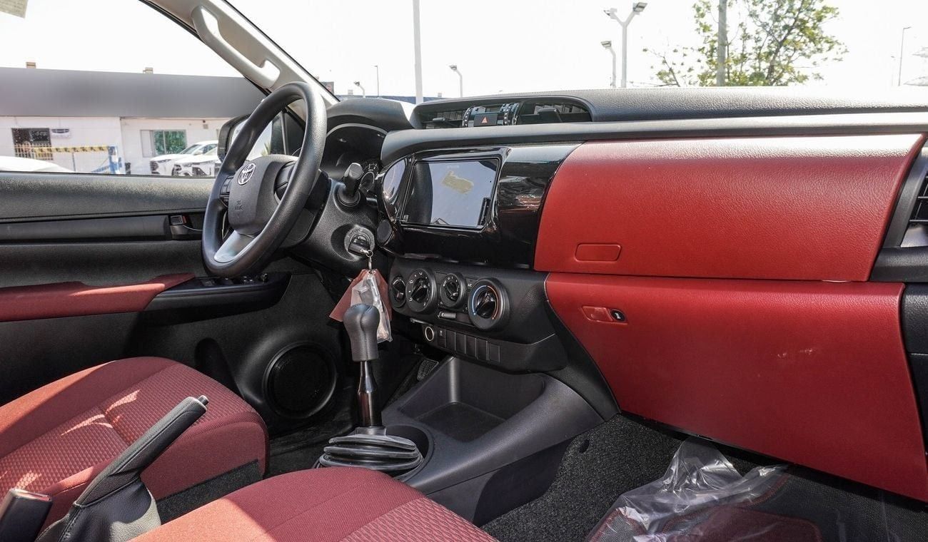 Toyota Hilux TOYOTA HILUX 2.4L Diesel D/C 4X4 M/T 2025 MODEL