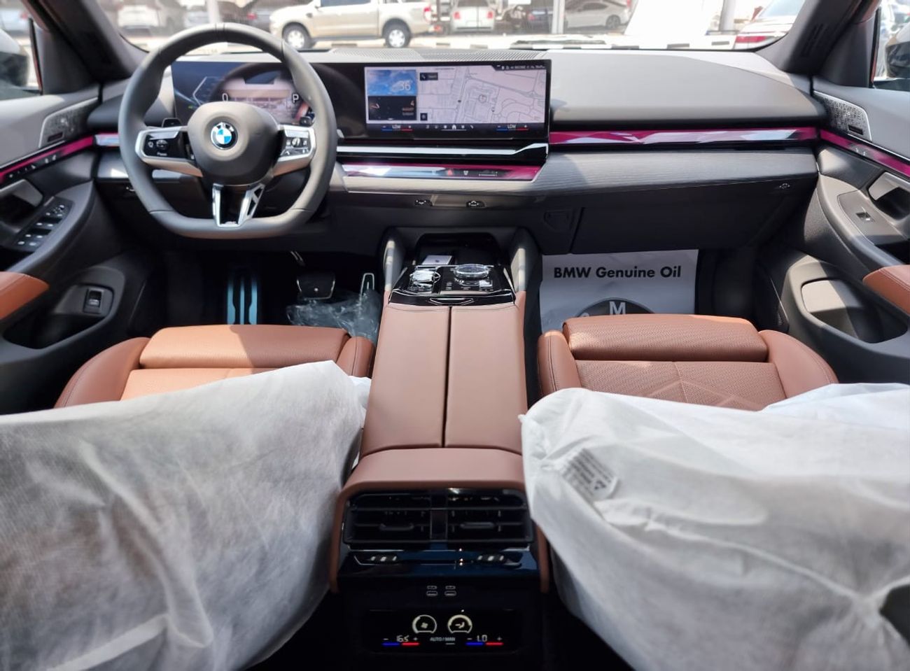 BMW 520i M Sport 5 years Warranty & Service 2024 GCC