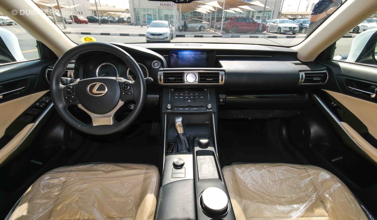 Lexus IS250