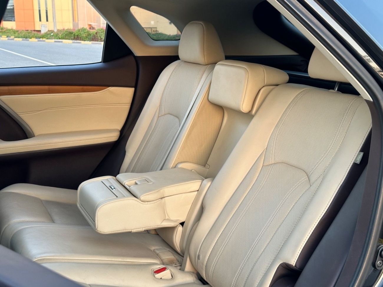 Lexus RX350 L Premier LEXUS RX350 MODEL 2017 VERY CLEAN CAR