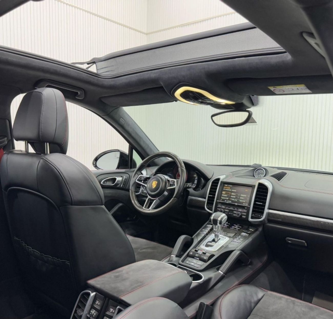 Porsche Cayenne GTS 3.6L 2016 Porsche Cayenne GTS, Porsche Agency Full Service History, Excellent Condition, GCC