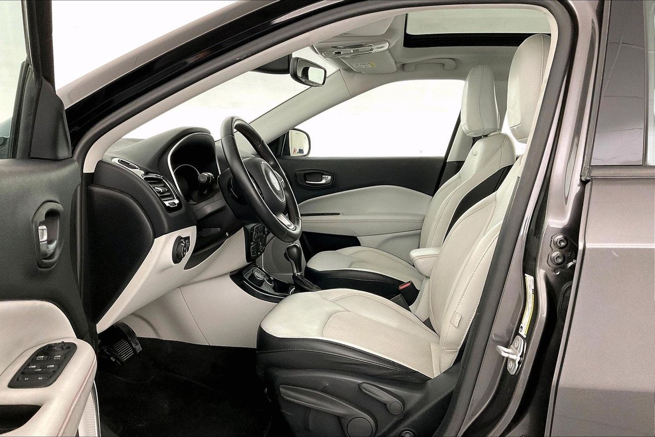 Volkswagen Tiguan SE | 1 year free warranty | 0 Down Payment