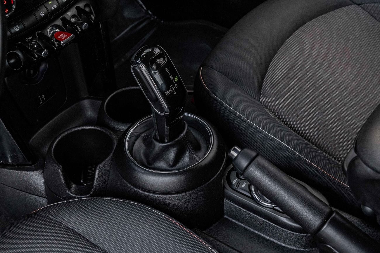 ميني كوبر Cooper | 1,175 P.M | 0% Downpayment | Under Warranty!