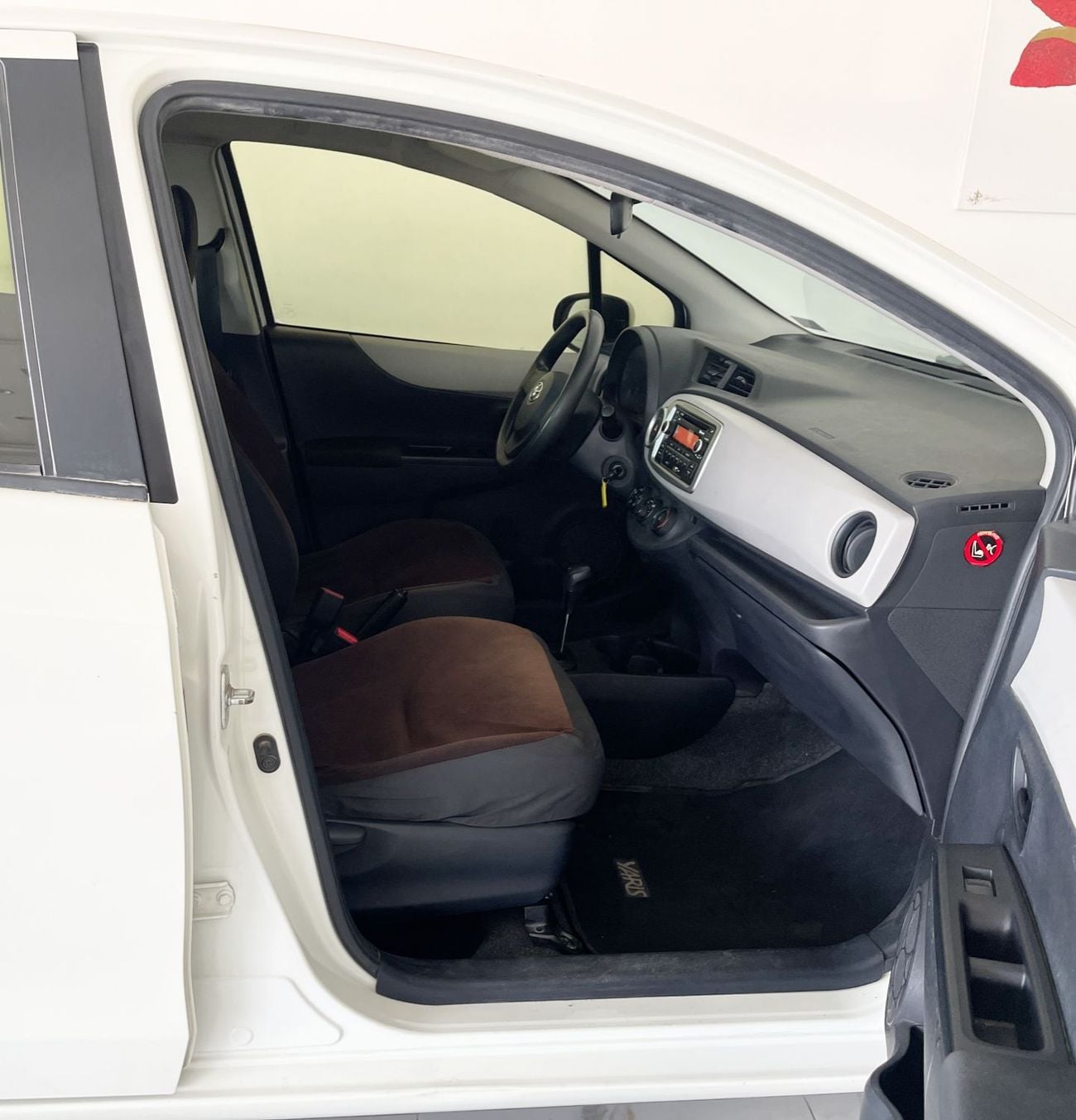 Toyota Yaris MID
