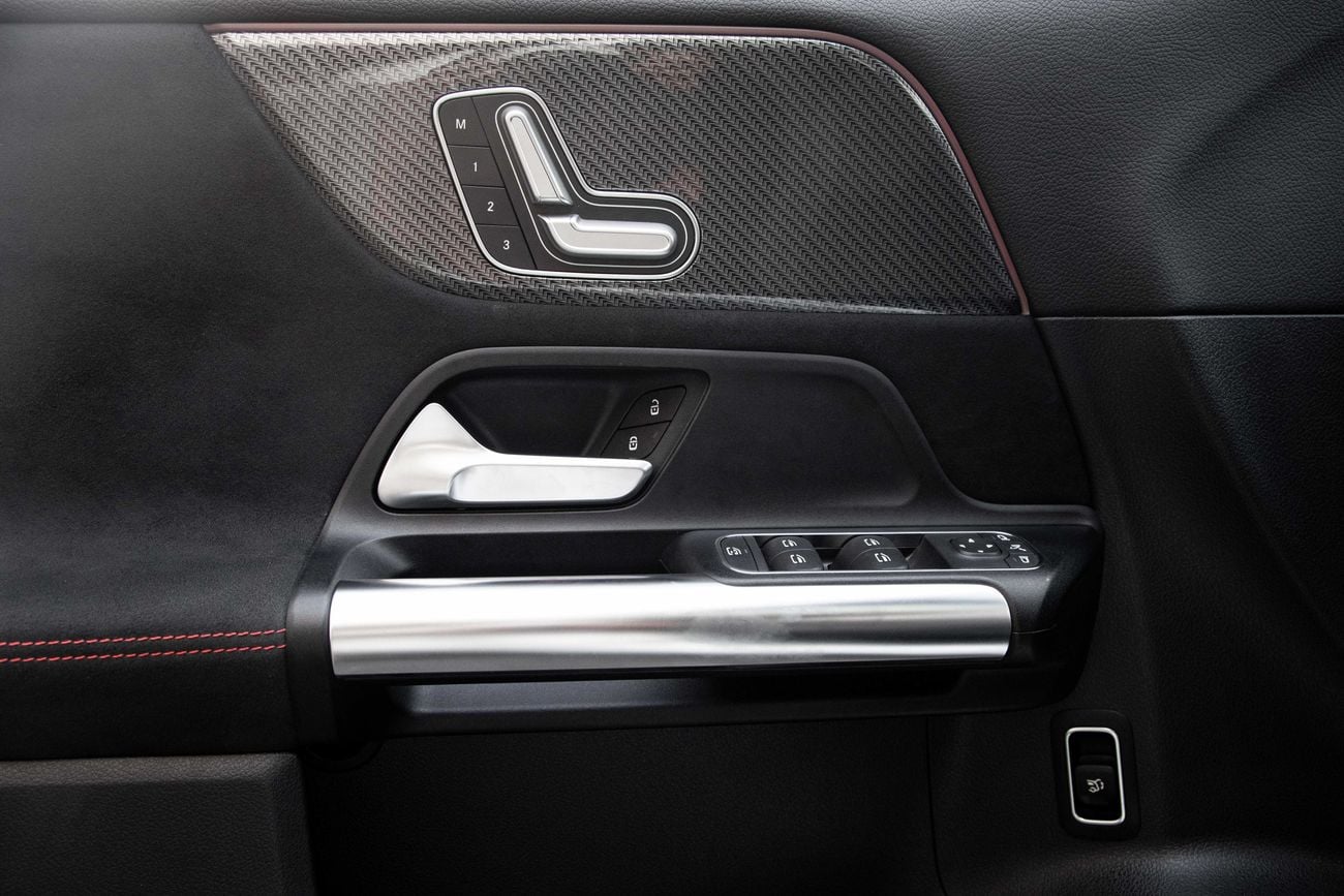 مرسيدس بنز GLA 200 GLA 200 | 2,429 P.M | 0% Downpayment | GLA 200 AMG | Ramadan Offer!