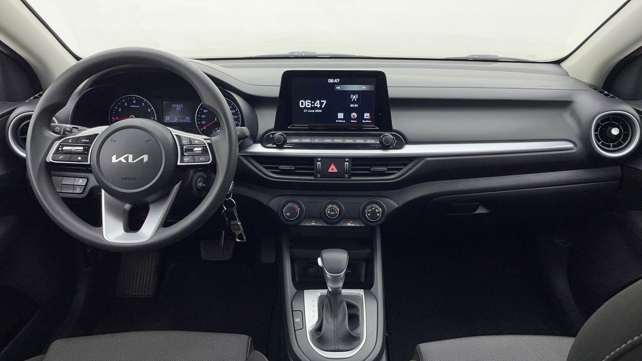 كيا سيراتو LX 1.6 | بدون دفعة مقدمة | اختبار قيادة مجاني للمنزل