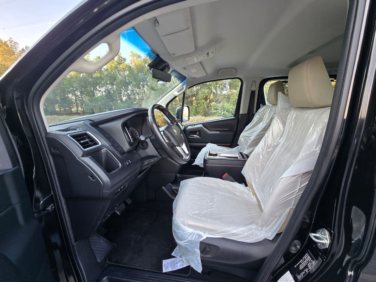 تويوتا جرافينا 3.5L Premium