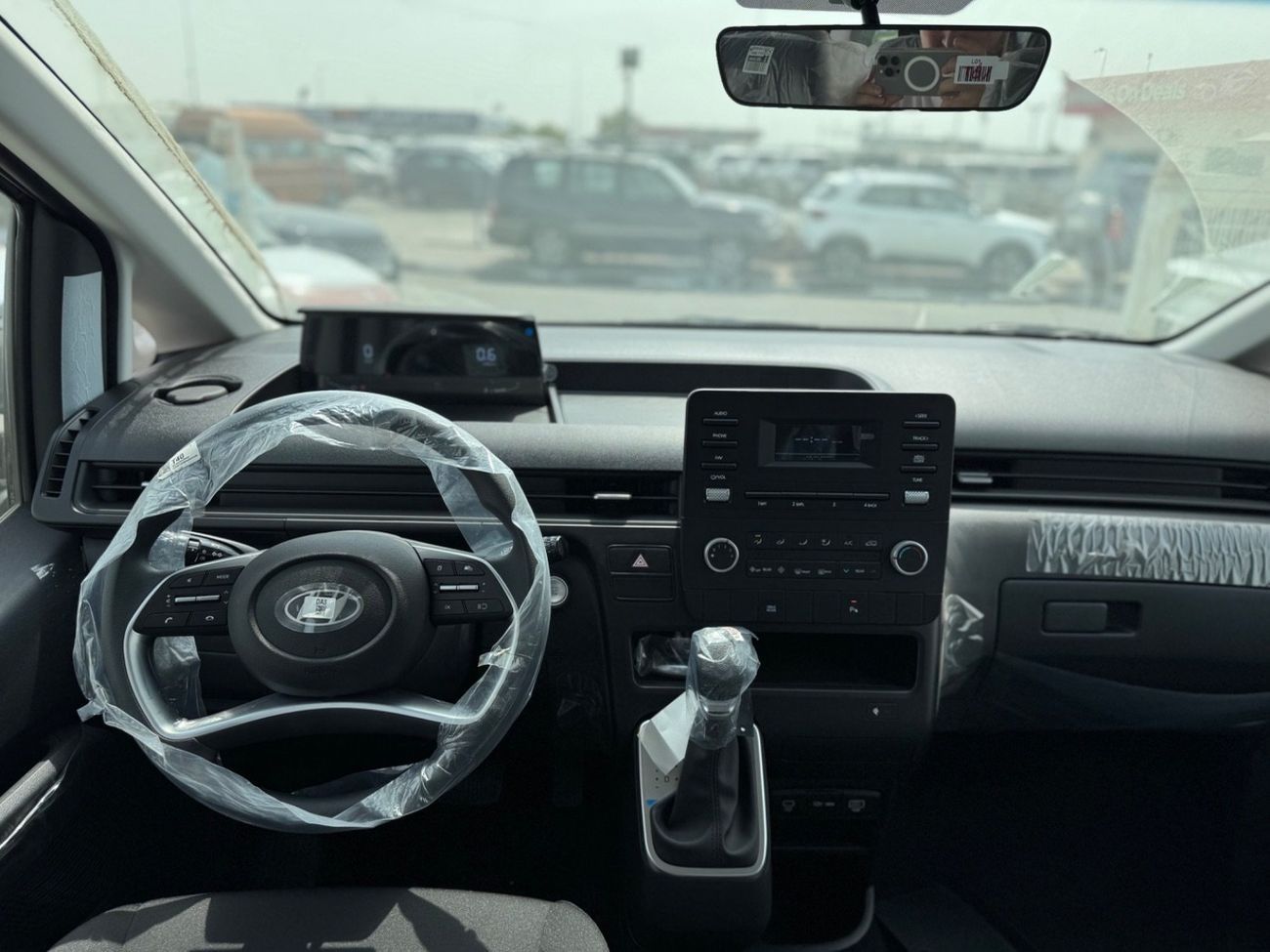 هيونداي ستاريا 2026 Patrol Automatic 3.5 , 11 seater