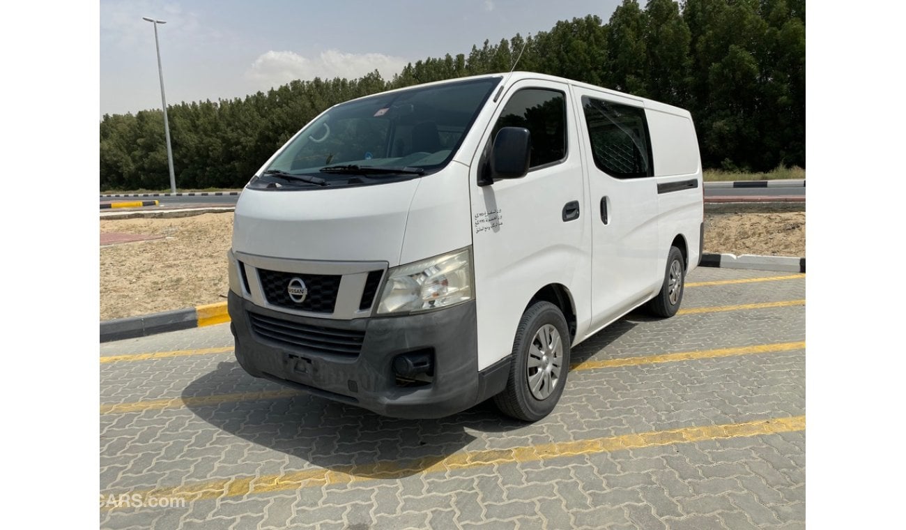 Nissan Urvan 2013 6 seats Ref#126