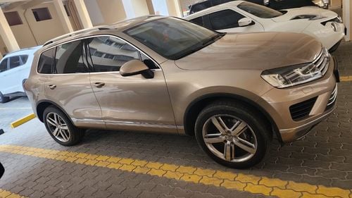 فولكس واجن طوارق SEL 3.6L