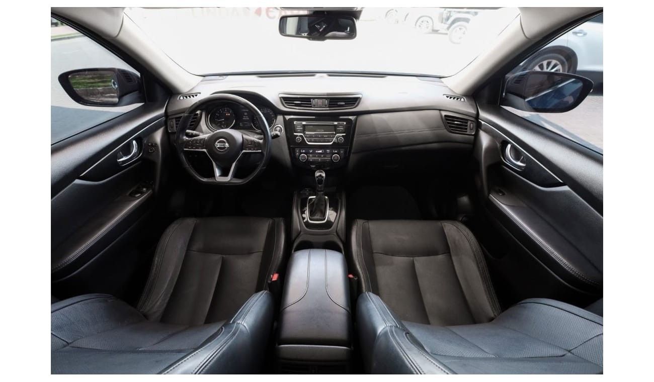 نيسان إكس تريل SL