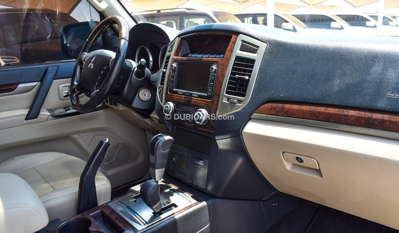 Mitsubishi Pajero 3.8 GLS V6