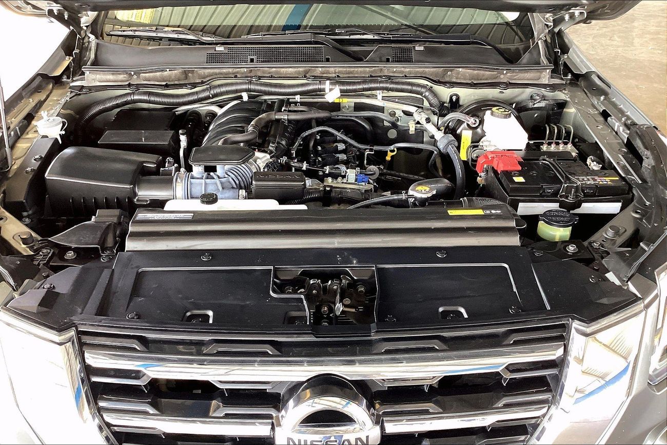 Nissan XTerra Platinum | Guaranteed Warranty | 0 Down Payment