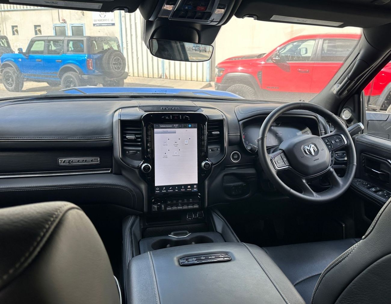 RAM 1500 4x4 Crew Cab