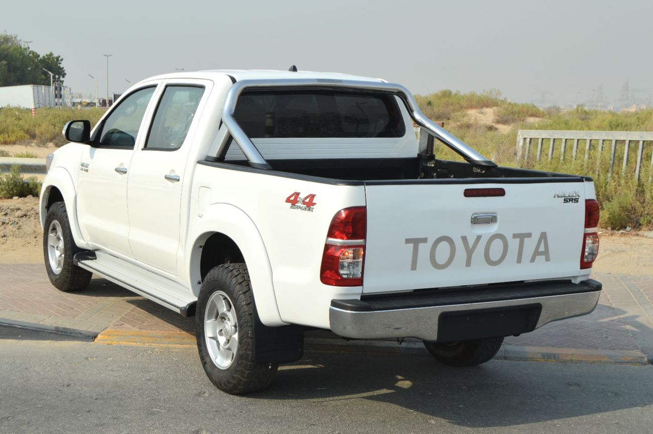 Toyota Hilux Double cabin 3.0L, perfect inside and outside