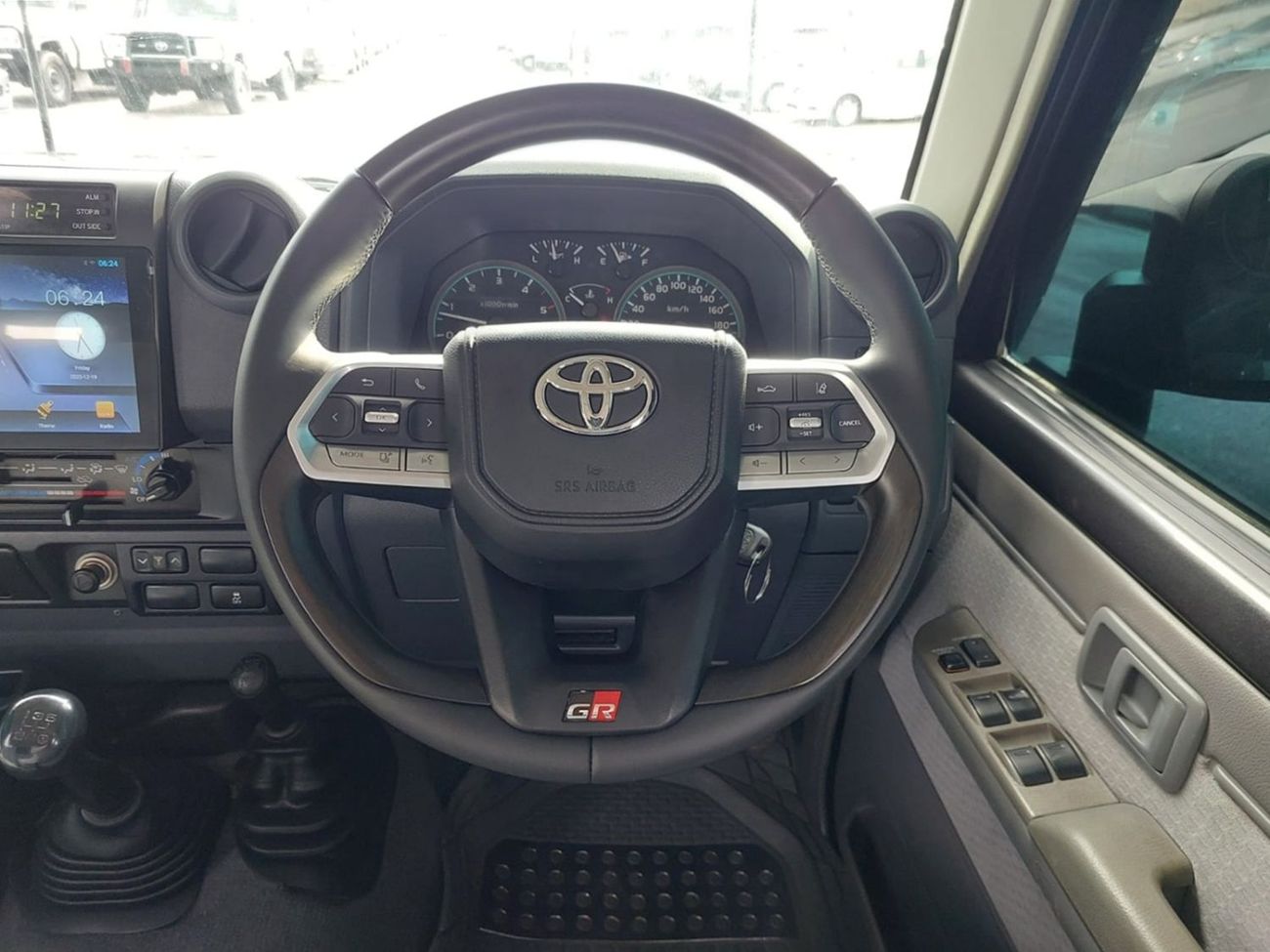 تويوتا لاند كروزر بيك آب TOYOTA LAND CRUISER PICKUP RHD 2016 MODEL 4.5 L DIESEL MANUAL(PM10973)