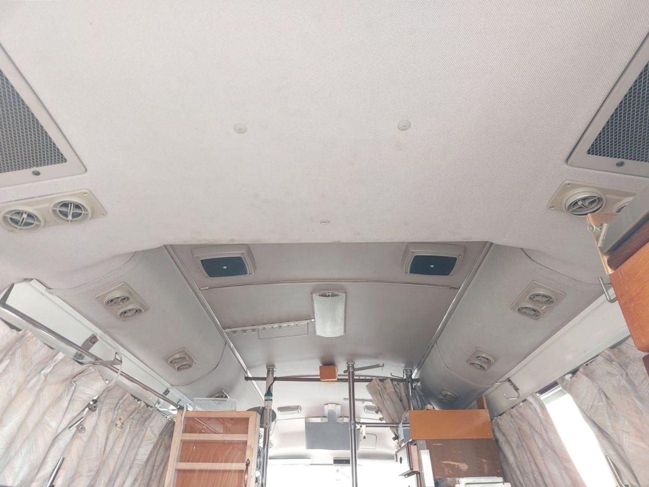 Nissan Civilian NISSAN CIVILIAN BUS RHD 1995 MODEL 4.1 L DIESEL MANUAL(PM35185)