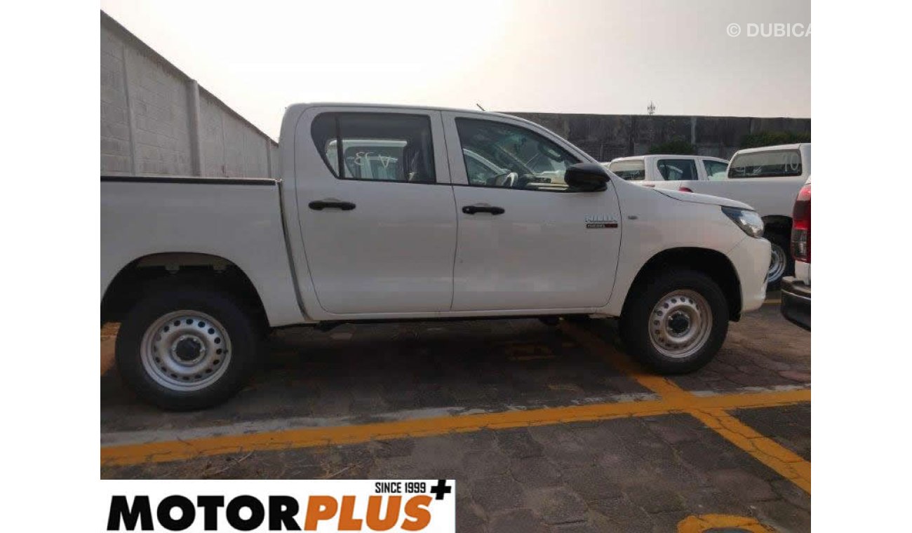 تويوتا هيلوكس DC 2.8lt Diesel 4x4 MT Export Only