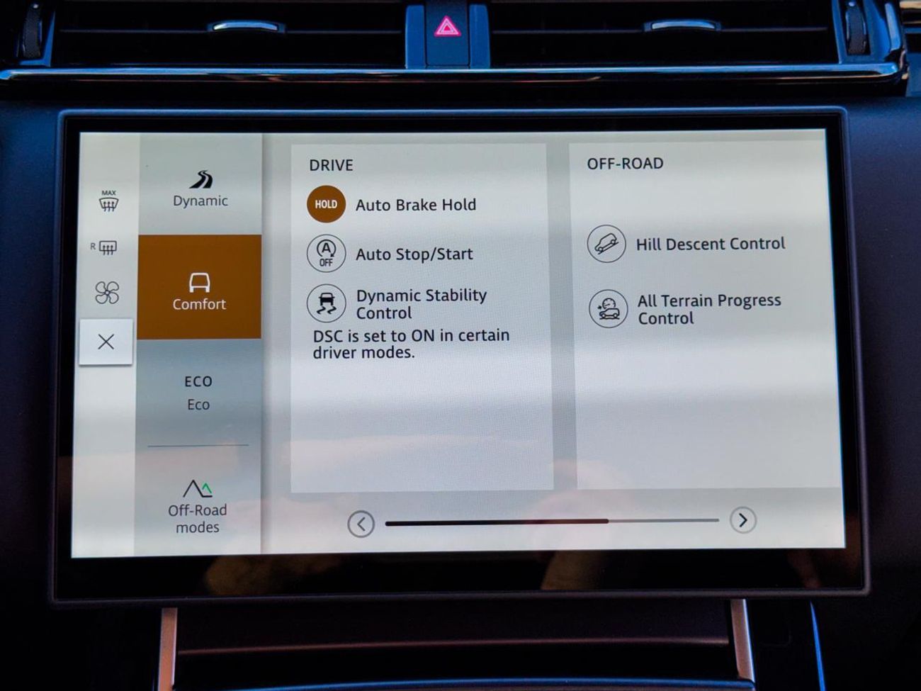 Land Rover Range Rover Velar Land Rover Range Rover Velar 2026 Automatic 0 Km 4 Cylinder All Wheel Drive (AWD) SUV Gold