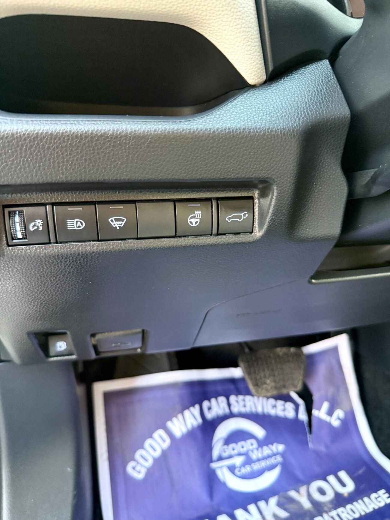 Toyota RAV4 RAV4 xle premium AWD Hybrid