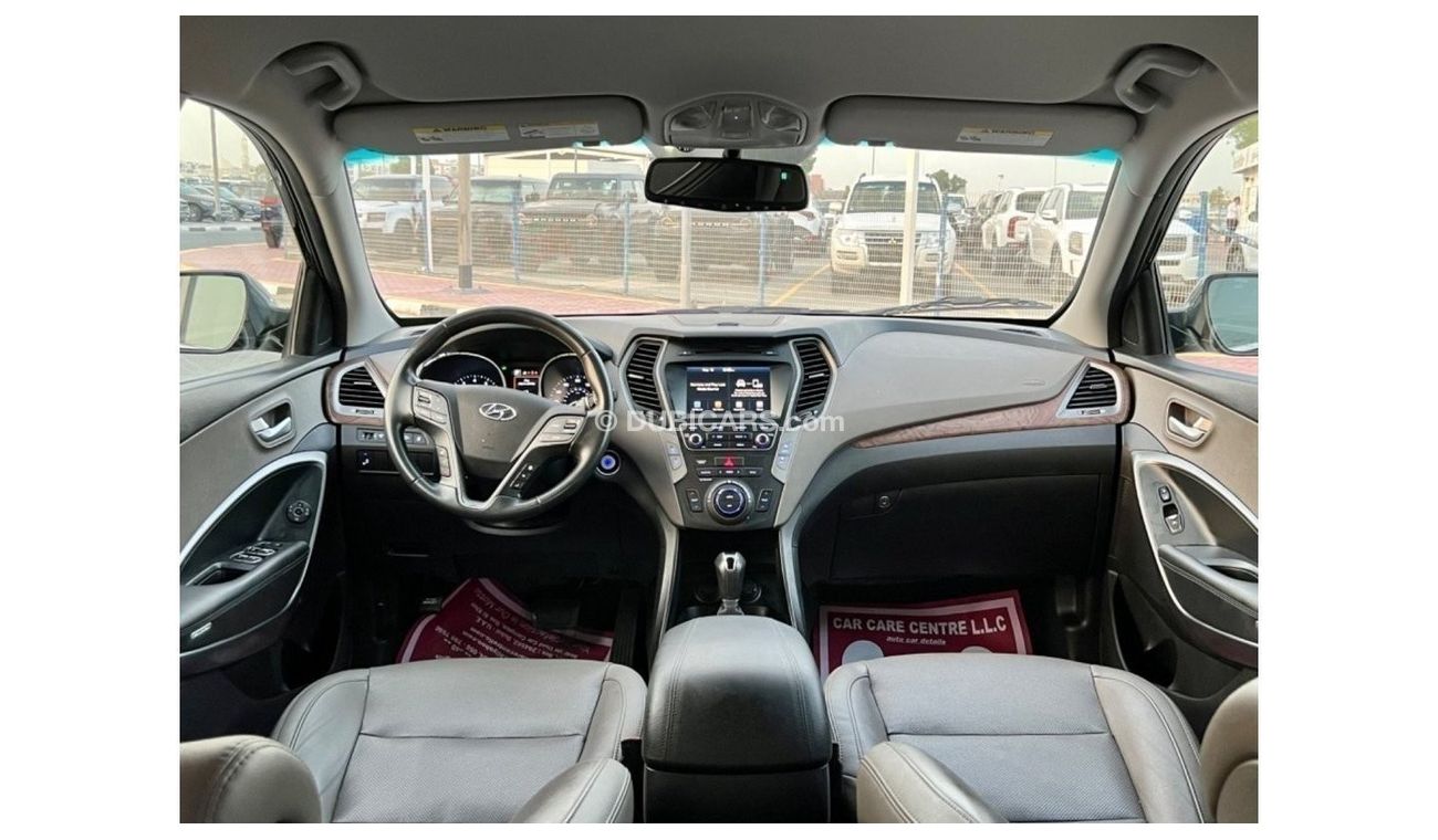 Hyundai Santa Fe 2018 LIMITED PUSH START 4x4 LEATHER SEATS