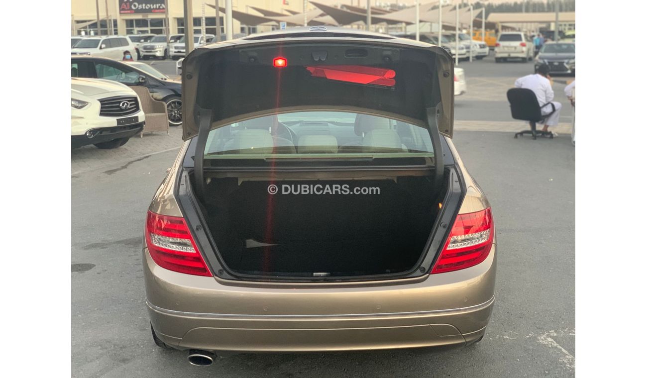 مرسيدس بنز C 220 Mercedes C200  2009