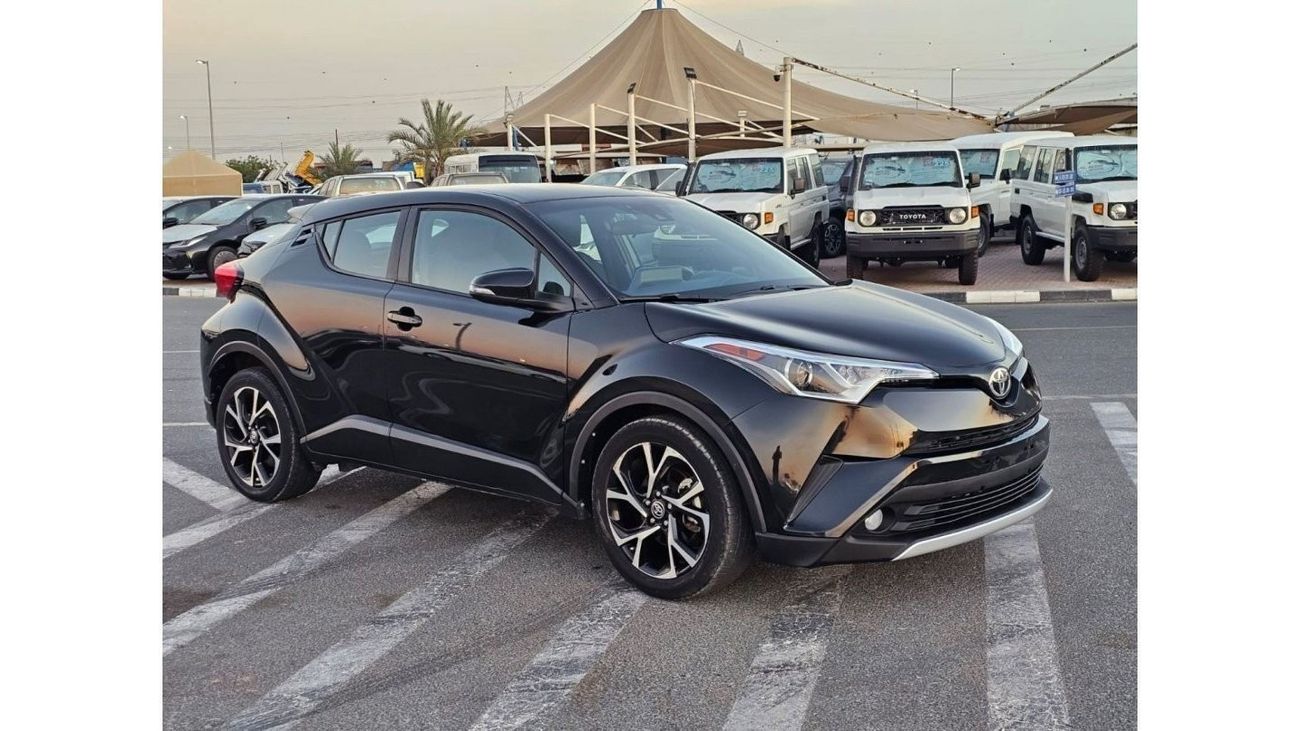 Toyota CHR 2021 Toyota C.HR 2.0L V4 XLE Push Start - UAE PASS