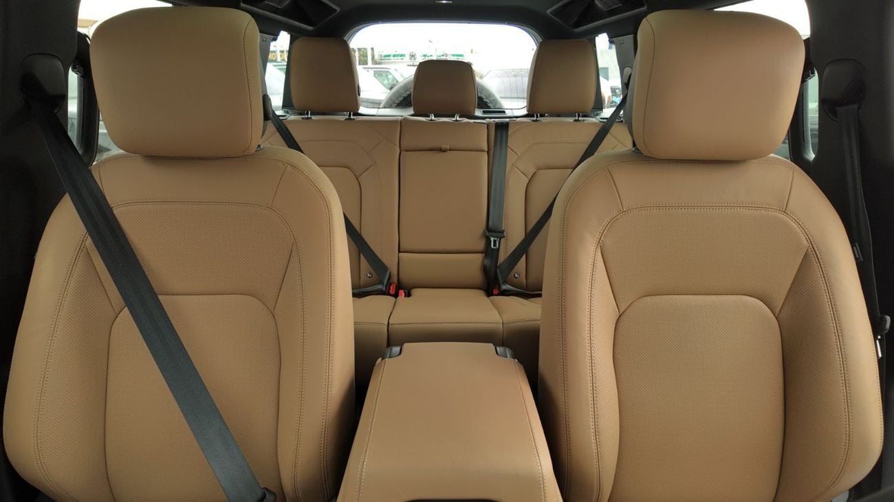 Land Rover Defender 2026 Land Rover Defender P400 110 HSE X-DYNAMIC - WARRANTY