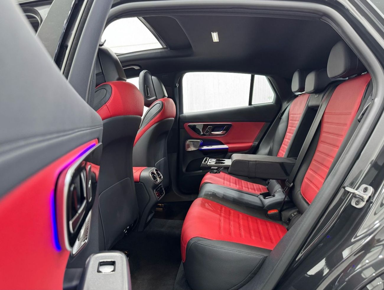 Mercedes-Benz GLC 200 4Matic *Brand New* 2025 Mercedes Benz GLC200 AMG 4MATIC Coupe, 5 Years Mercedes Warranty+Service Pac