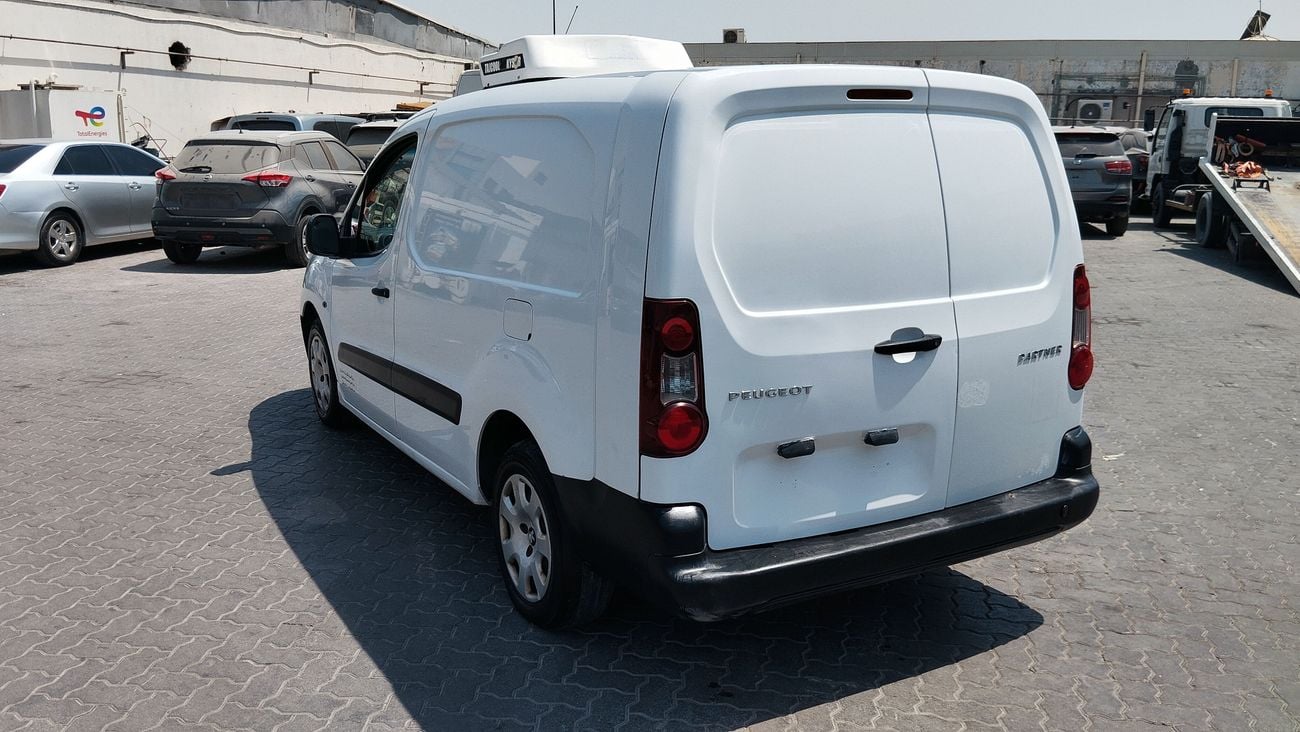 Peugeot Partner chiller van