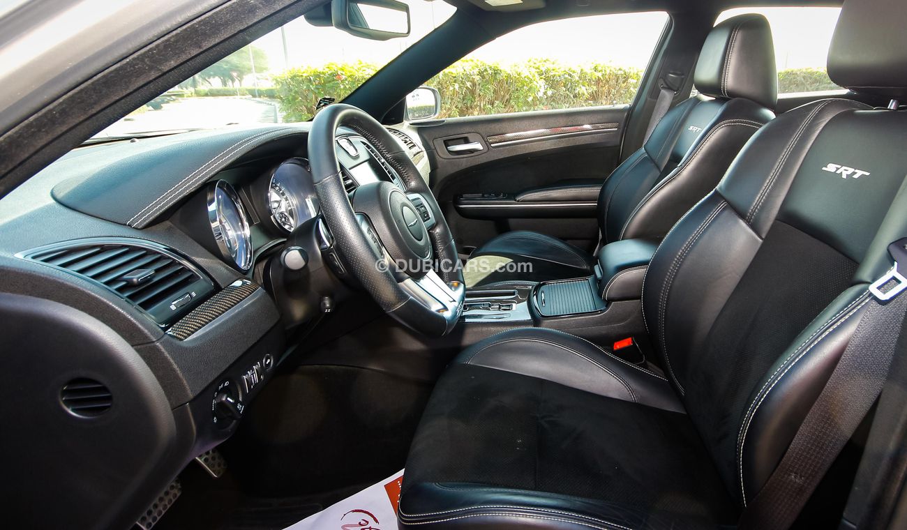 كرايسلر 300C SRT 6.4