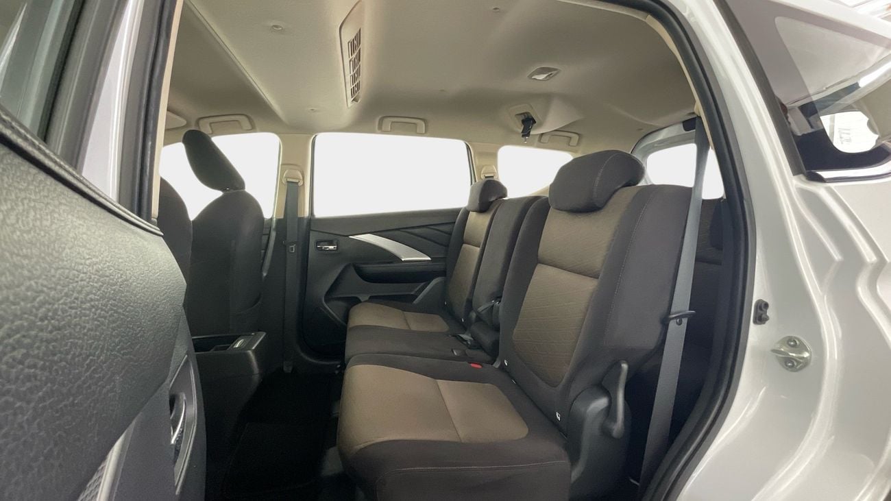 ميتسوبيشي إكسباندر كروس Premium | شامل الضمان | 0 ﺪﻔﻋﺓ ﺃﻮﻟﻯ