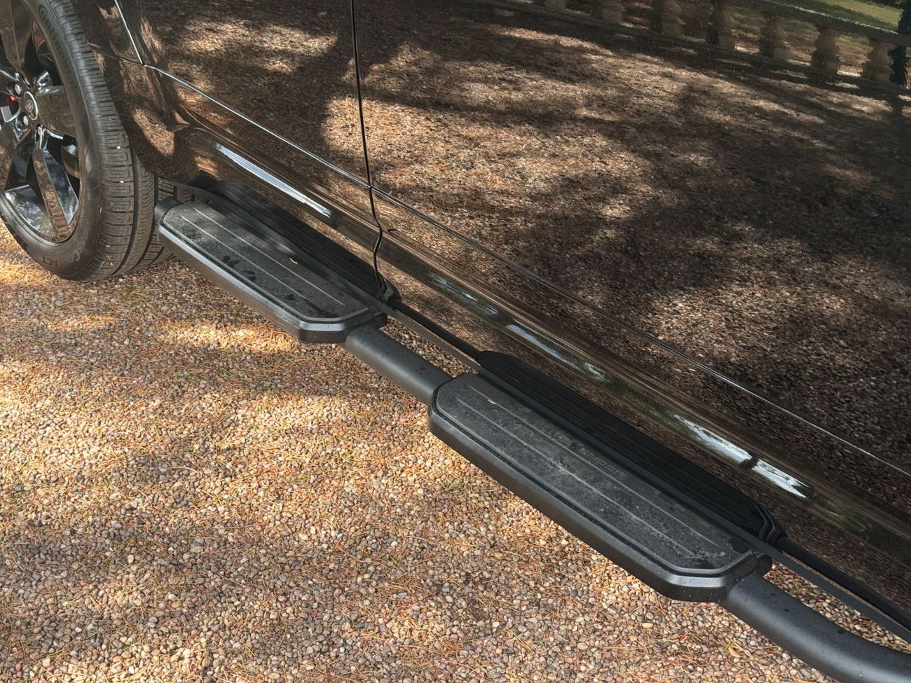 لاند روفر ديفندر 110 X P425 5.0L V8 IN RIGHT HAND DRIVE