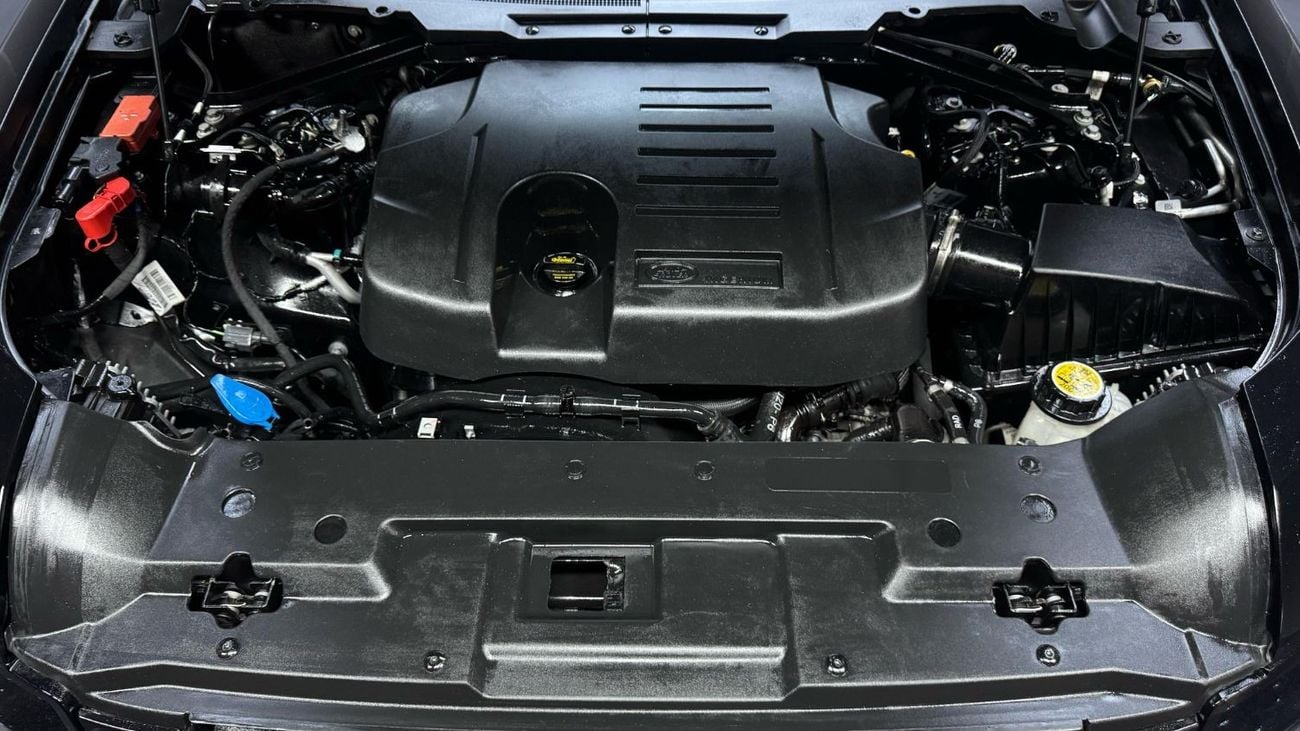 Land Rover Defender DIESEL ,RIGHT HAND DRIVE