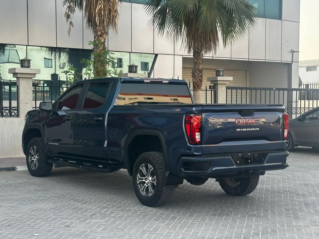 GMC Sierra جي ام سي سييرا SLE X31 وارد كندا 2019