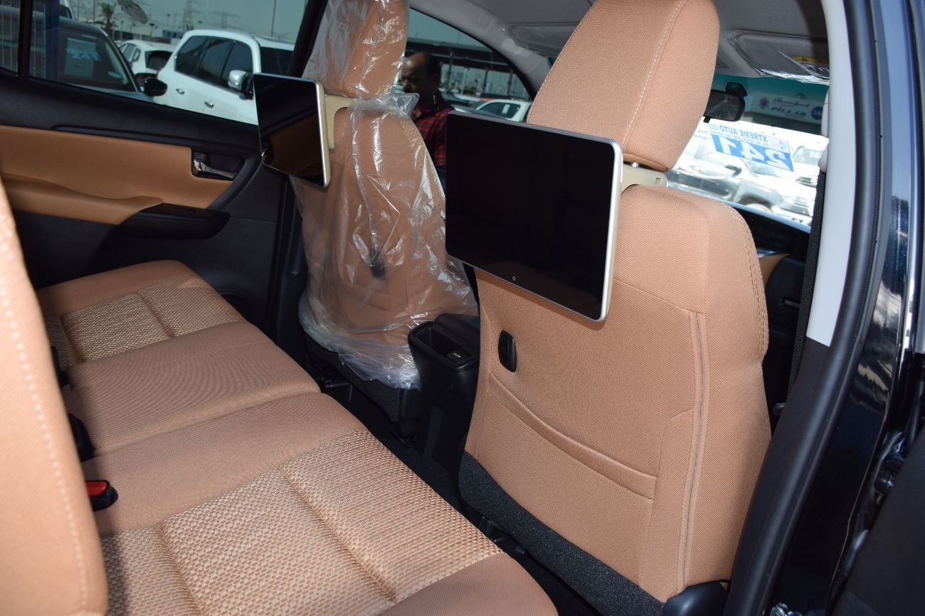 Toyota Fortuner New Fortuner SR5 2026 (Petrol 2.7)