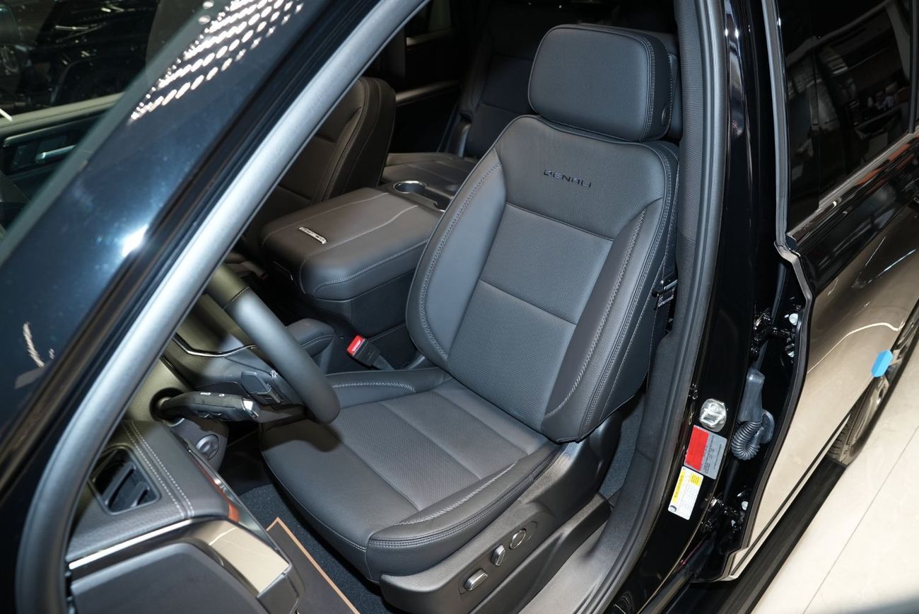 جي أم سي يوكون 6.2 V8 Denali (AWD)