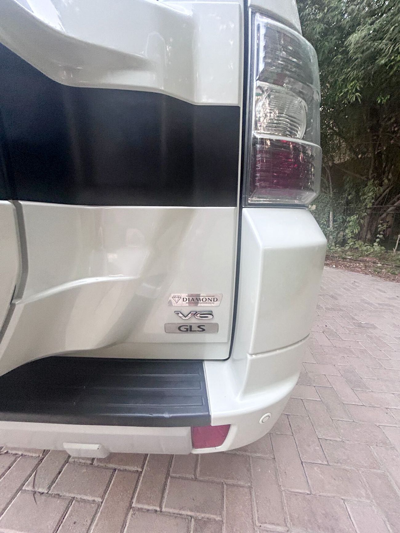 ميتسوبيشي باجيرو