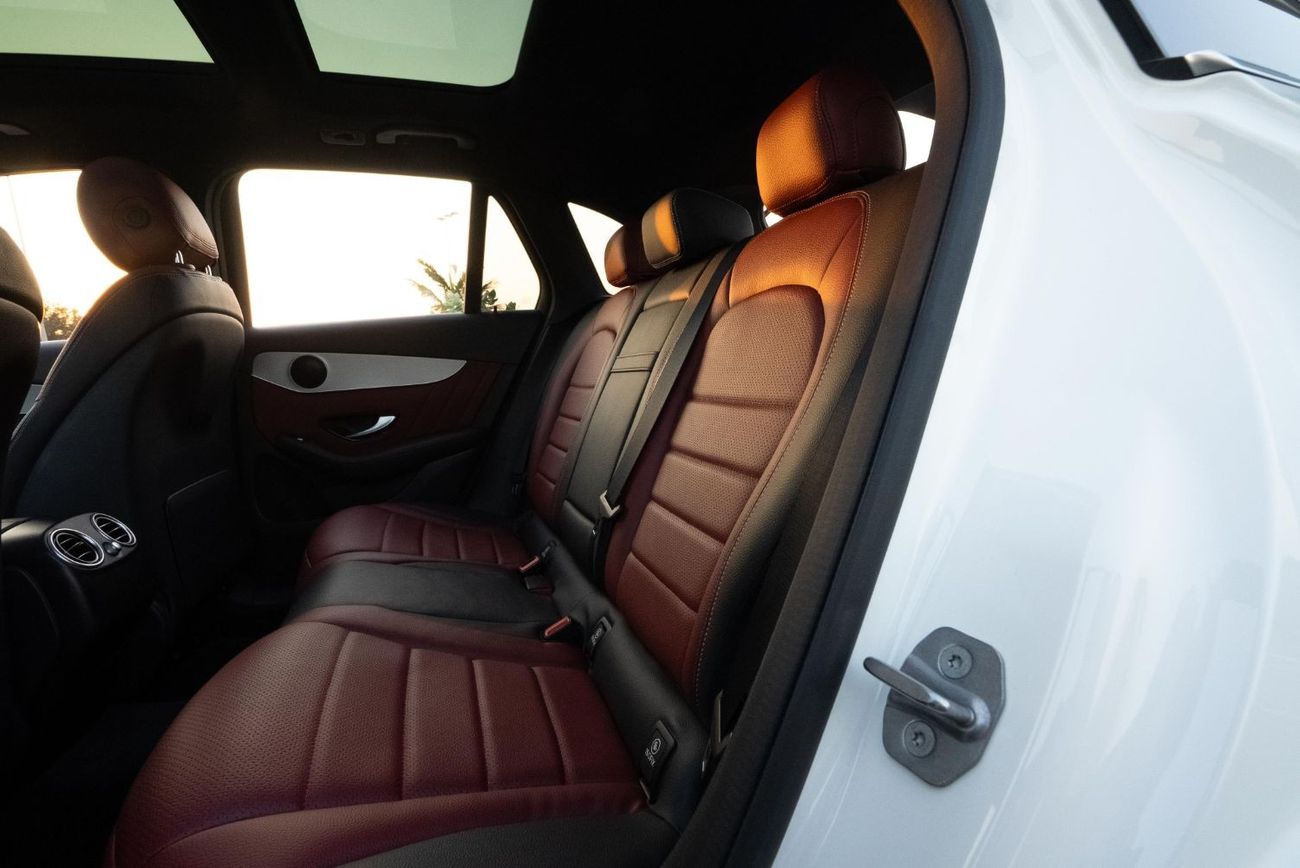 Mercedes-Benz GLC 300 3years warranty, 2 years free service, free registration, contact number 0507273386