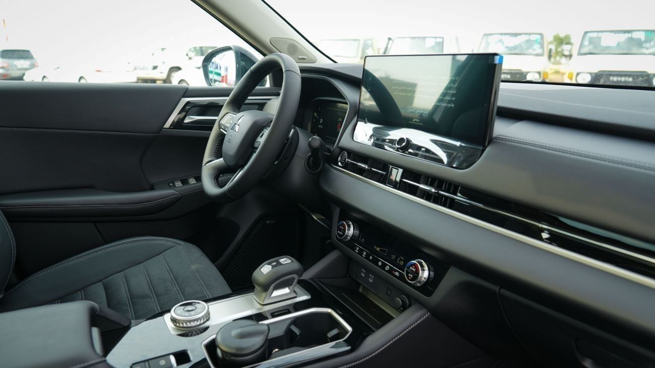 Mitsubishi Outlander Brand New 2026 Mitsubishi Outlander High Line – Prime (G06) 2.5L | 7-Seater SUV | GCC Spec | Export