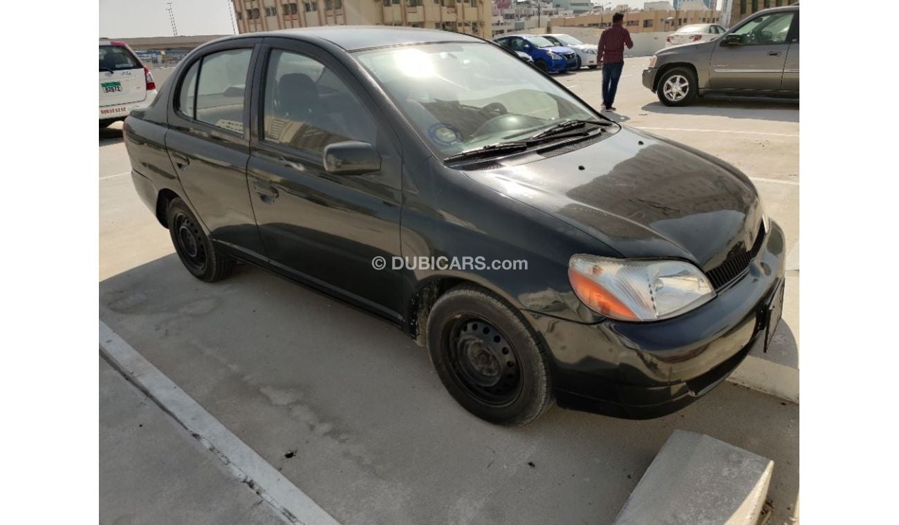 تويوتا ايكو 2001 model single owner use 2 keys available