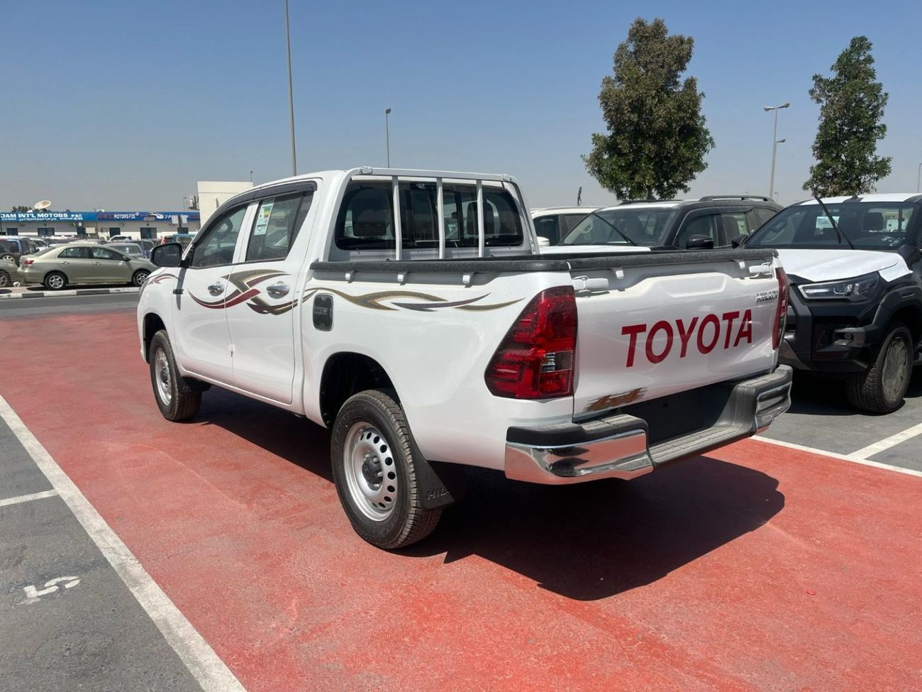 Toyota Hilux TOYOTA HILUX 2.7L AT 2025 BASIC