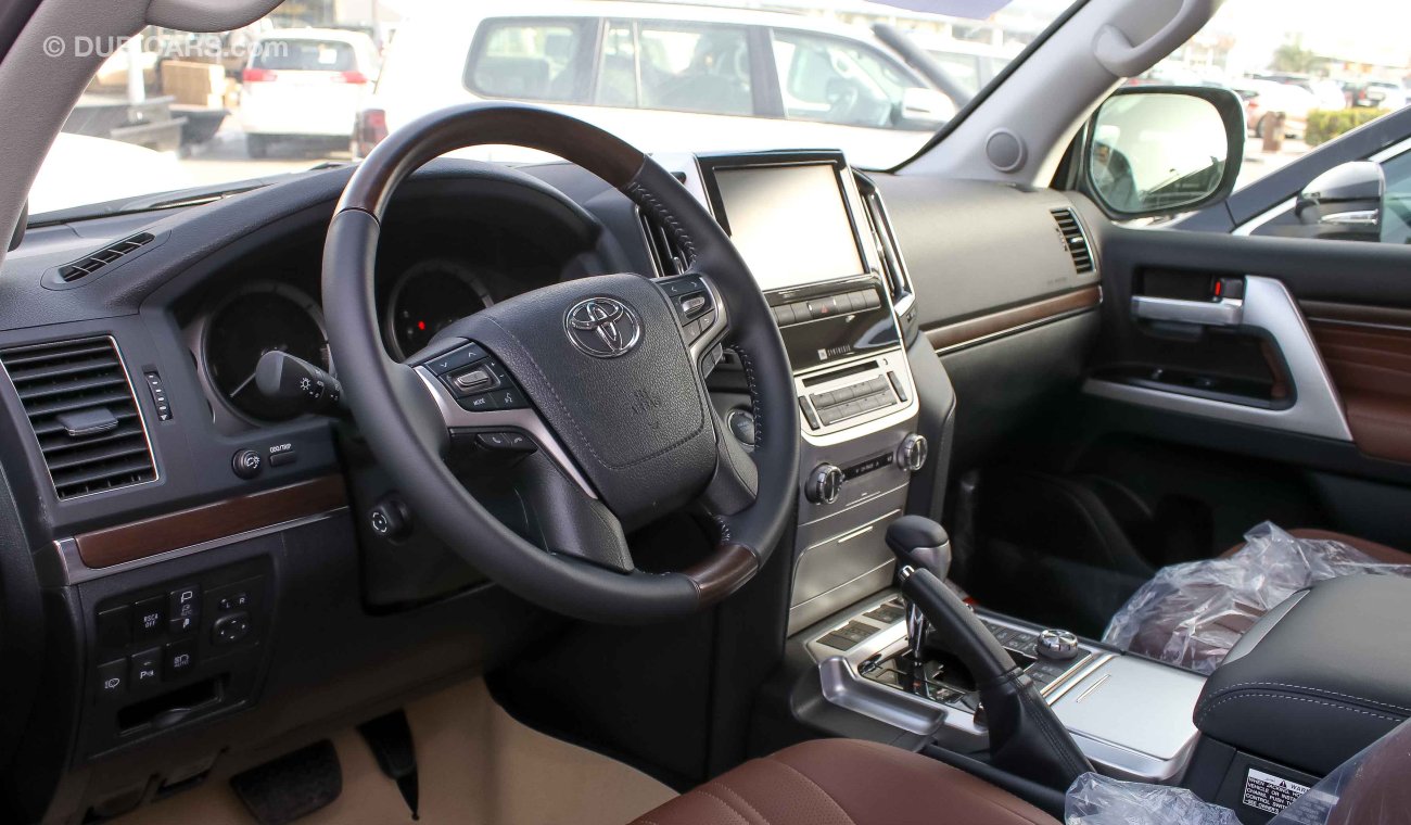 Toyota Land Cruiser 5.7L