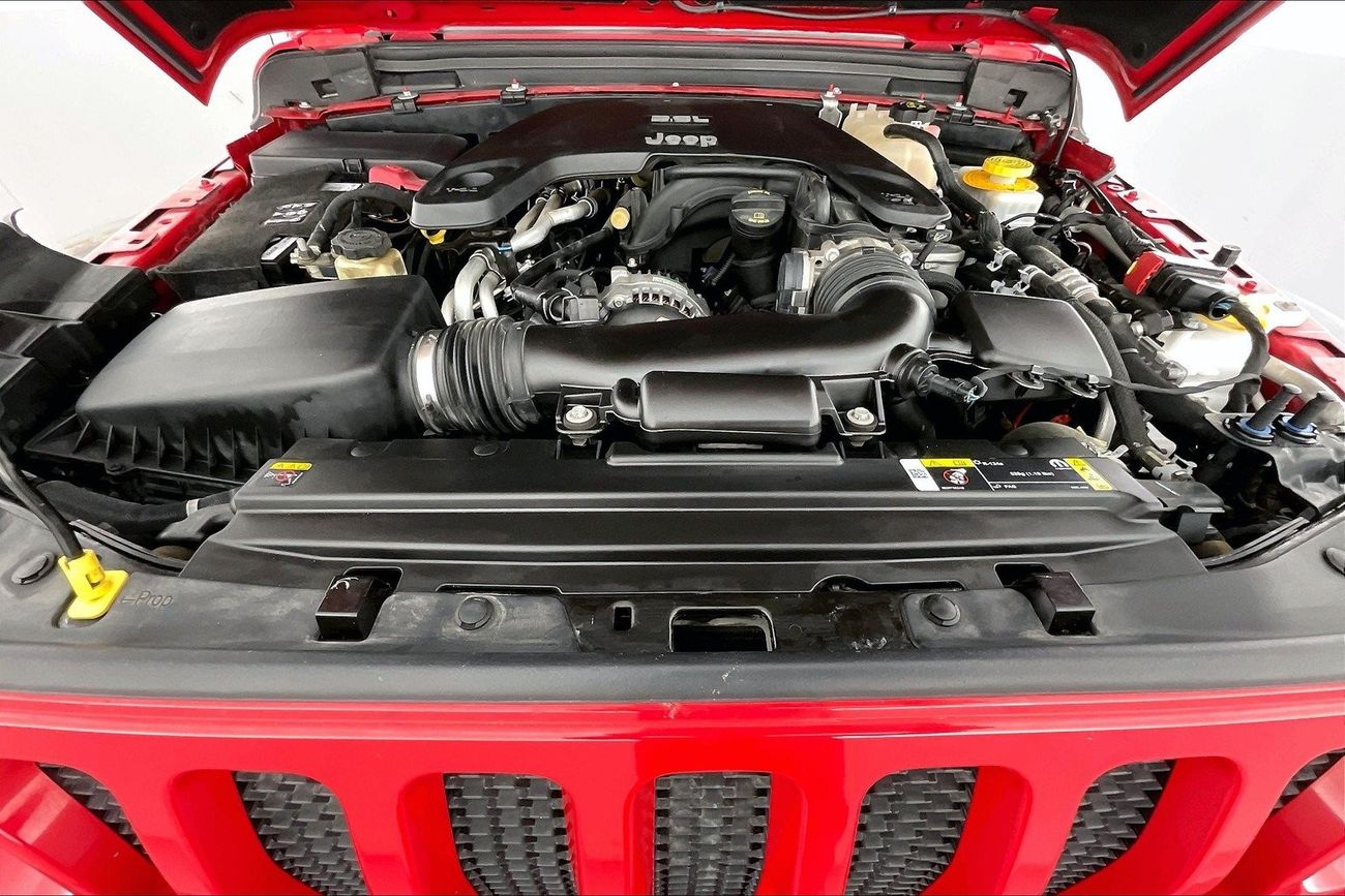 Mercedes-Benz CLA 250 AMG Package | 1 year free warranty | 0 Down Payment