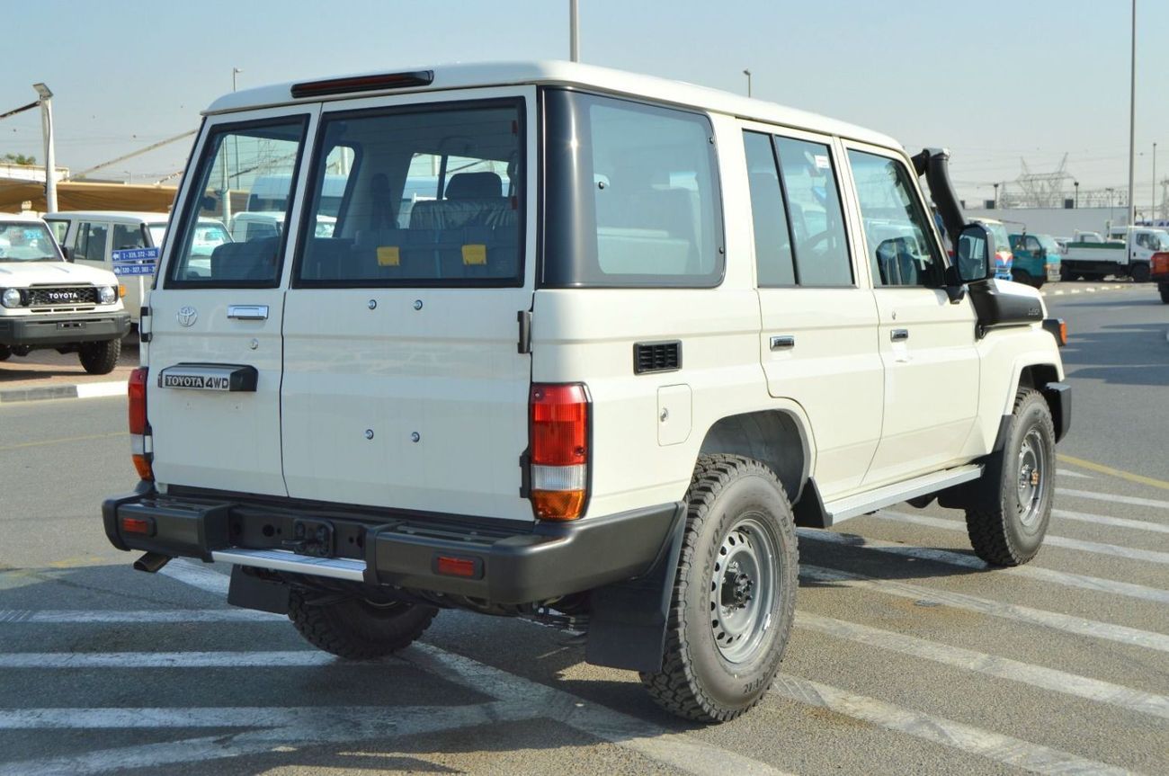 تويوتا لاند كروزر