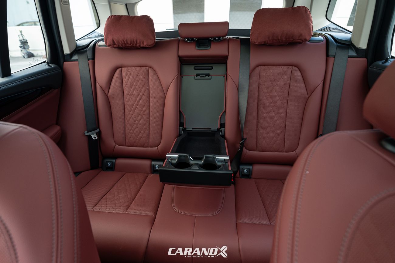 بي أم دبليو iX3 BMW iX3 Leading 2024