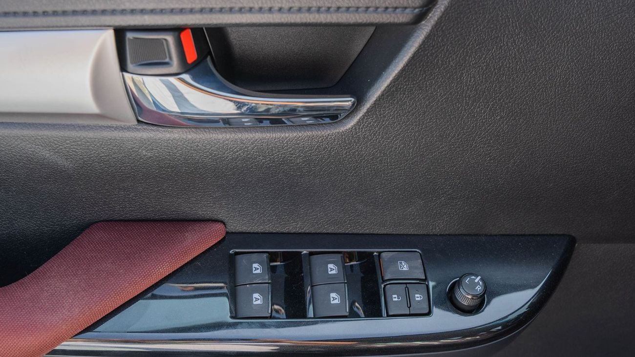 تويوتا هيلوكس 2026 Toyota Hilux TRD SR5 4.0L AT Petrol (Black)