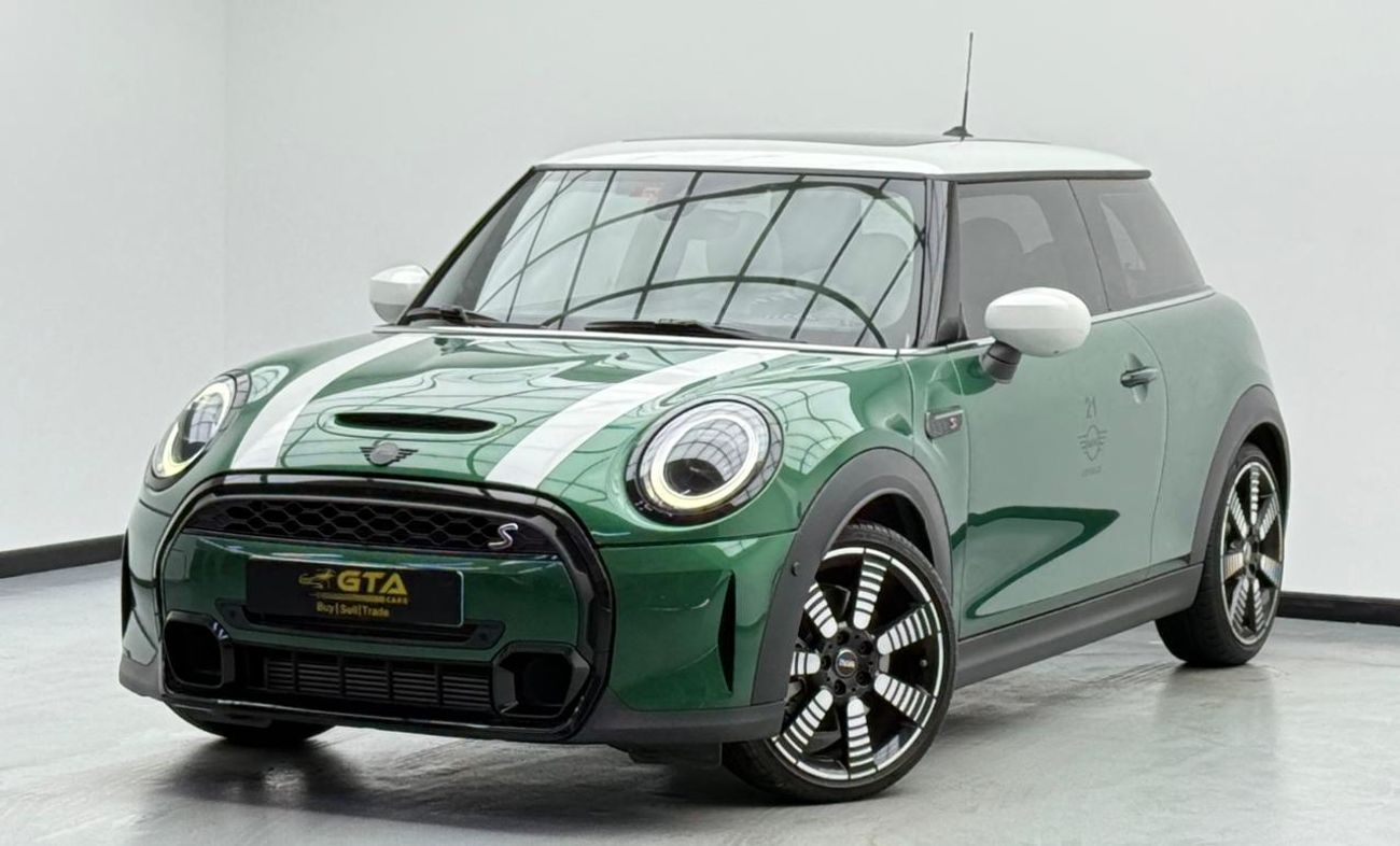 ميني كوبر S 2.0L (4 Seater) 2023 MINI Cooper S, Warranty, 2026 MINI Service Pack, Very Low Km, Fully Loaded, G